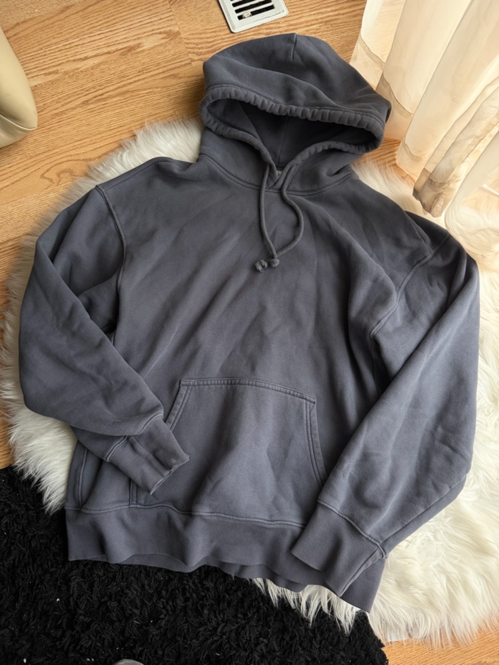 Aritzia TNA Cozy boyfriend fit hoodie